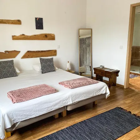 Pachamama Surfhouse Surf&yoga Hostel Casais de Sao Lourenco